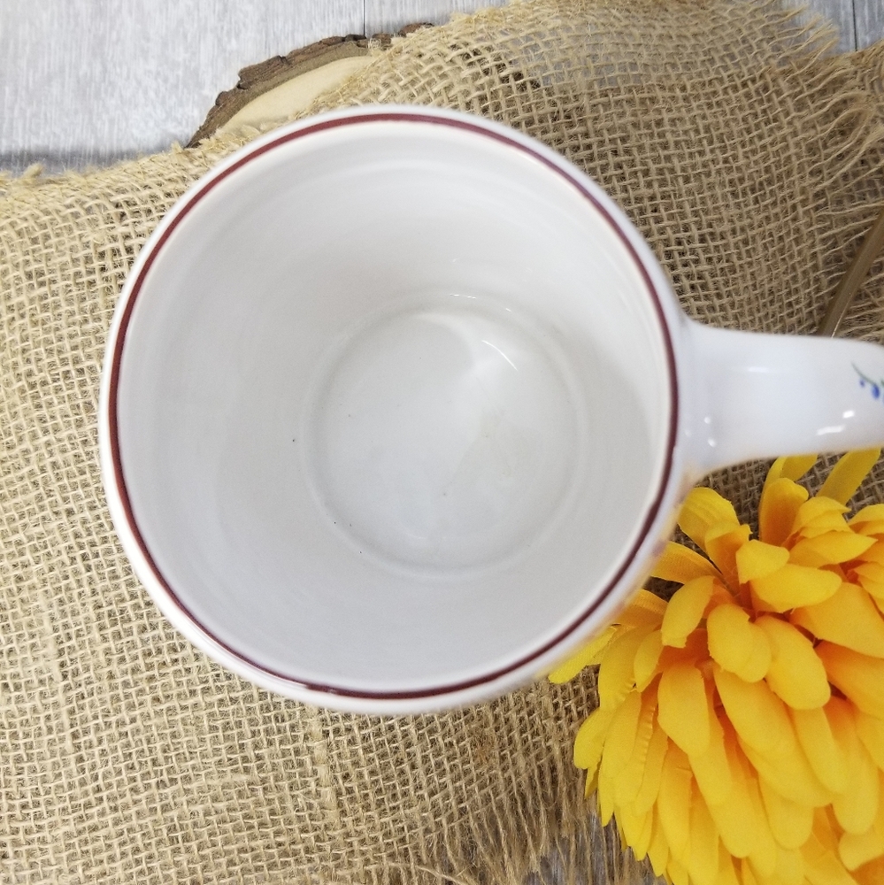 Handpainted Mug (Vintage) - Picture 6 of 10
